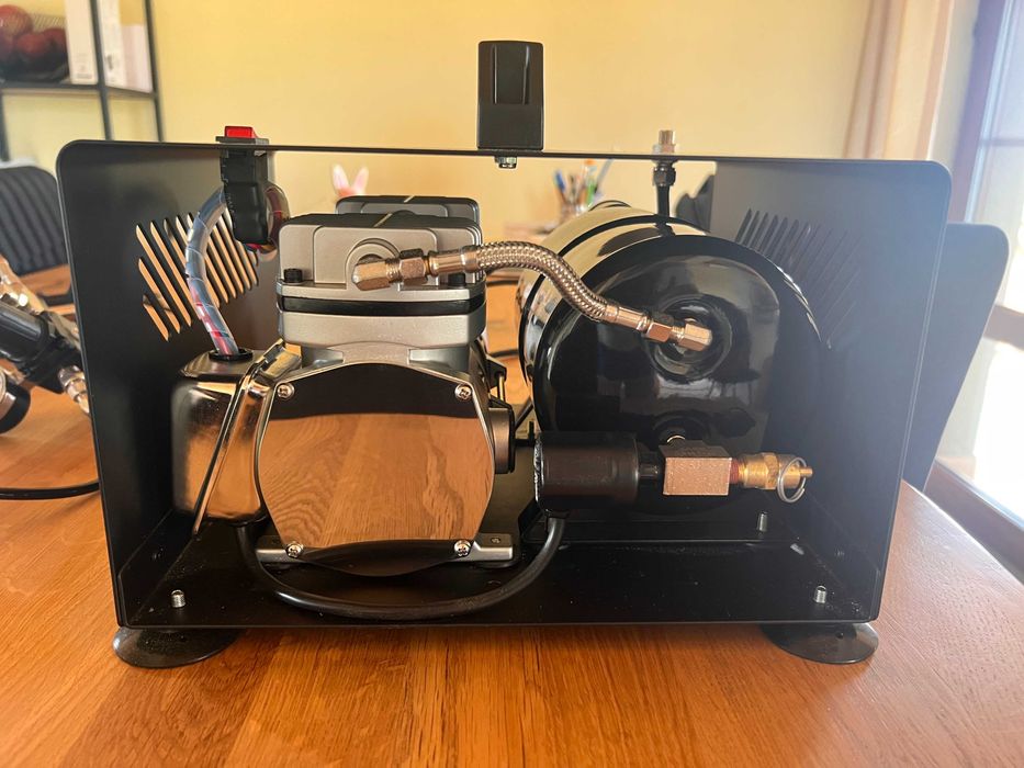 Sparmax TC-500 – професионален мини компресор за Airbrush – НОВ, неизползван