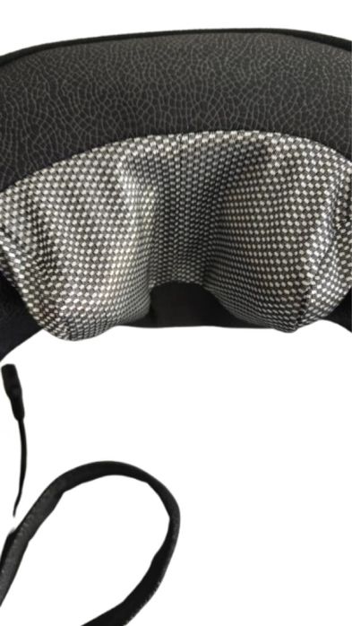 Немски Шиацу масажор за врат и гръб