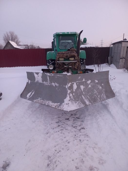 Продам трактор т40