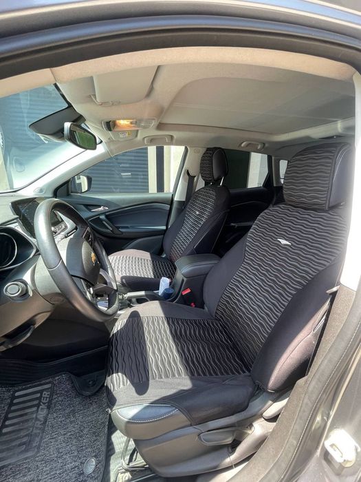 Срочно Продам  TRACKER 2 premier turbo