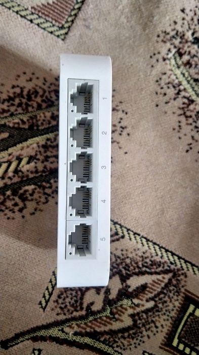 Продам настольные комутатор