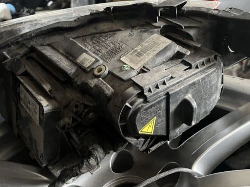 Фар за audi q7 4l със завиване