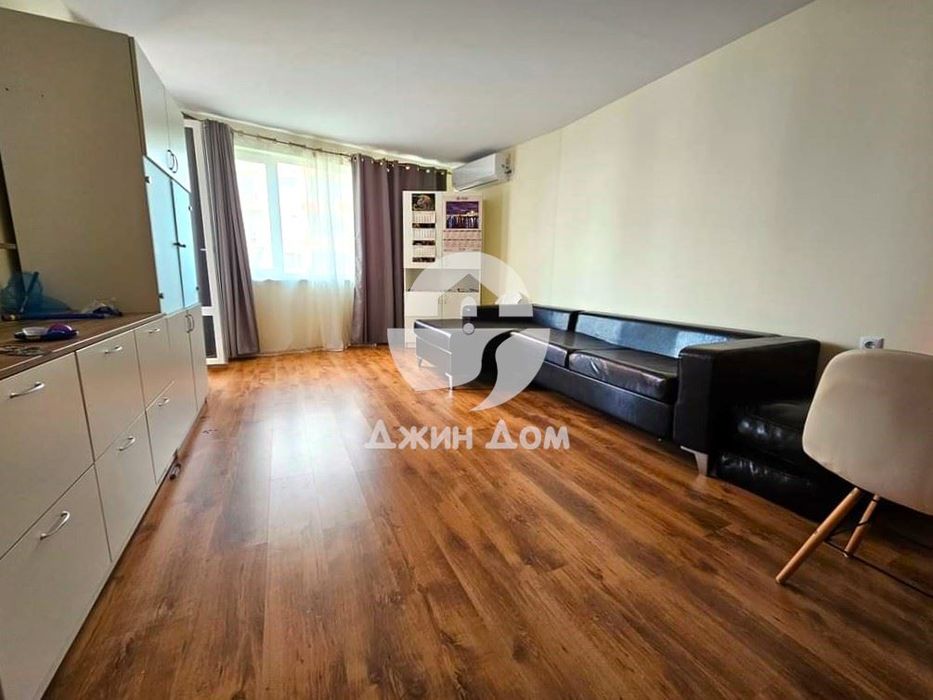 Продава се Тристаен апартамент в Свети Влас - 120 кв.м за 955 €/кв.м - Снимка #1