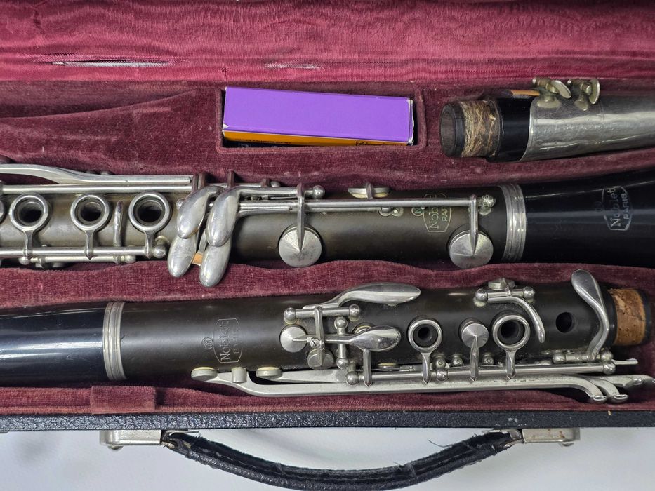 Instrument muzical Clarinet