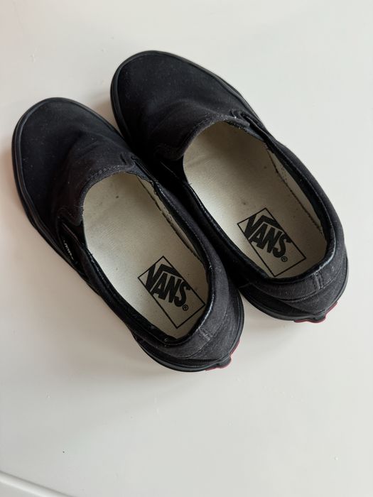 Слипоны Vans в хорошем состоянии