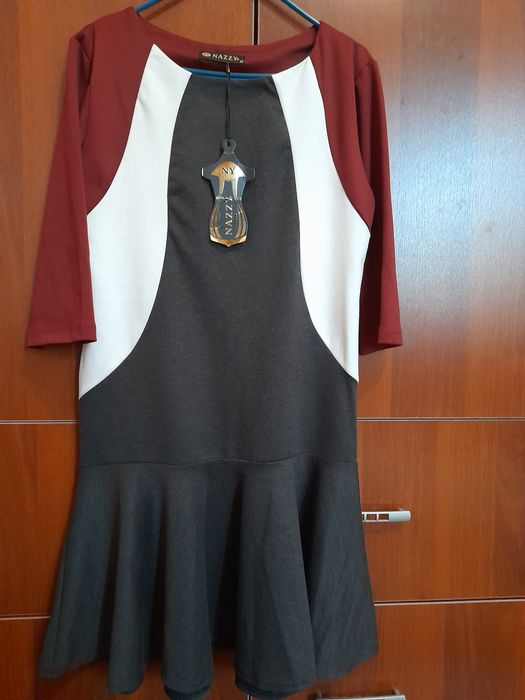 Продам платья новая фасон очень красивый