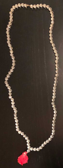 Продавам индийски броеници от рудракша, хималайски кристал и тулси