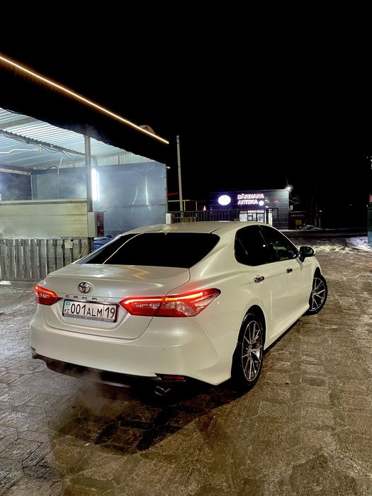 Тойота Камри 70