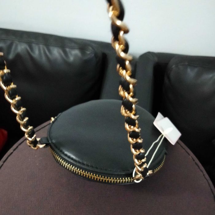 gentuță neagră nouă