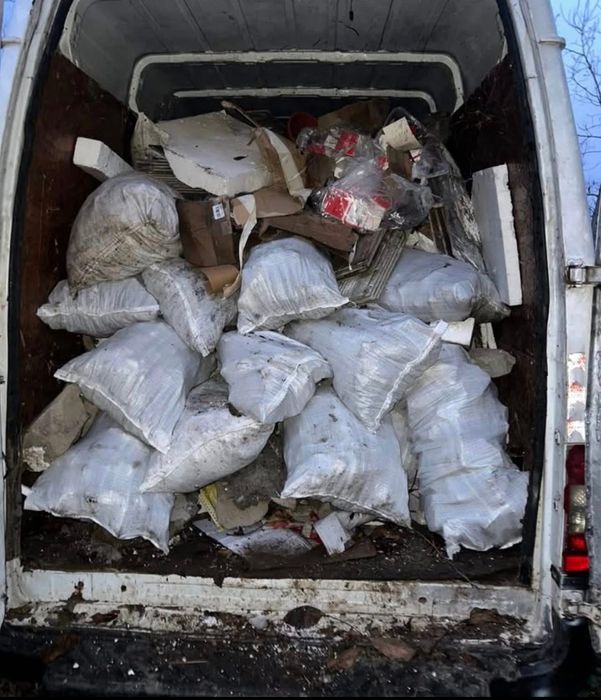 Ridic moloz mobila deseuri