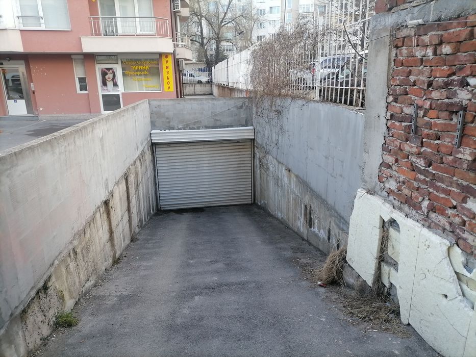 Продавам гараж Люлин 6 от СОБСТВЕНИК