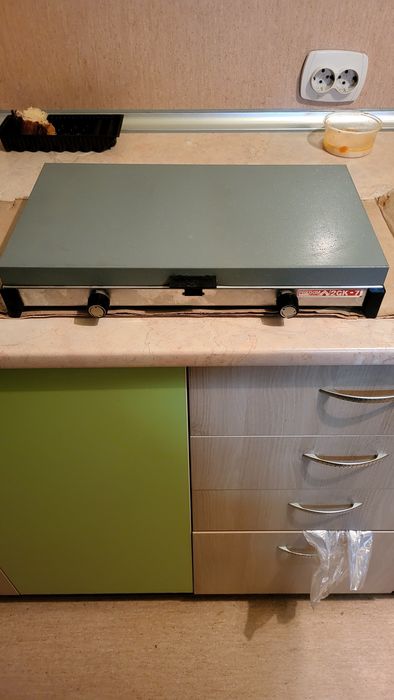 Продавам нов полски газов котлон.