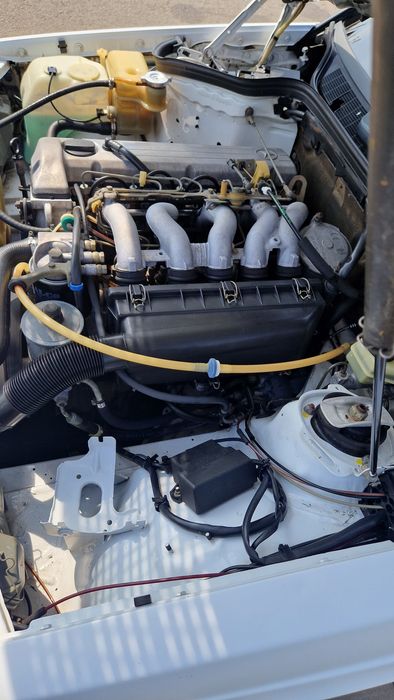 Mercedes Benz w201 190 2.5D 90CP