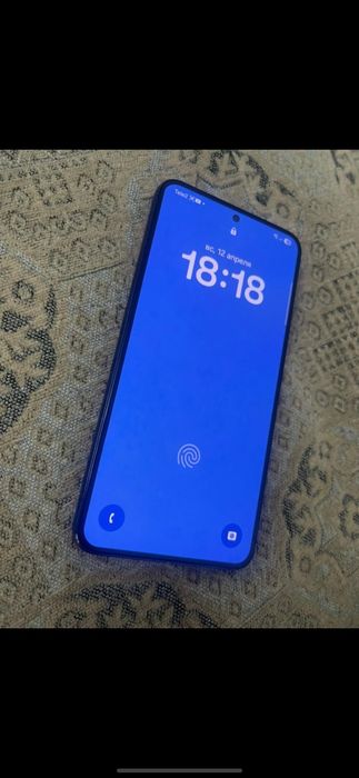 Samsung S22 256/8