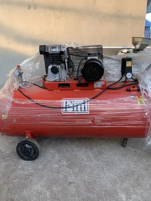 Se vinde urgent!!! Linie ambalat seminte