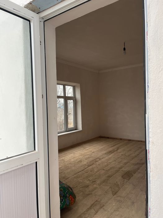 Тайор уй сотилади 20 сотик тошкент вилойоти Оққорганда