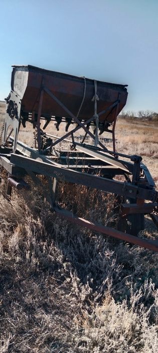 Сеялка в продаже