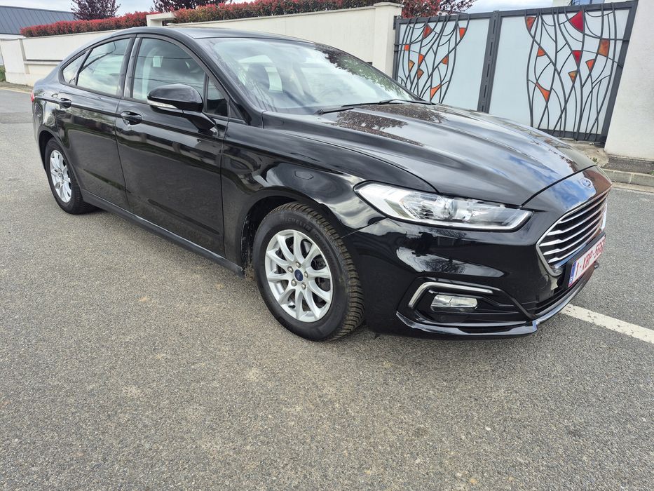 Vand Ford Mondeo An 2020 motor 1997 cm