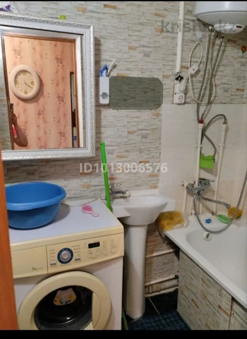 Продам 2ух комнатную 2 этаж