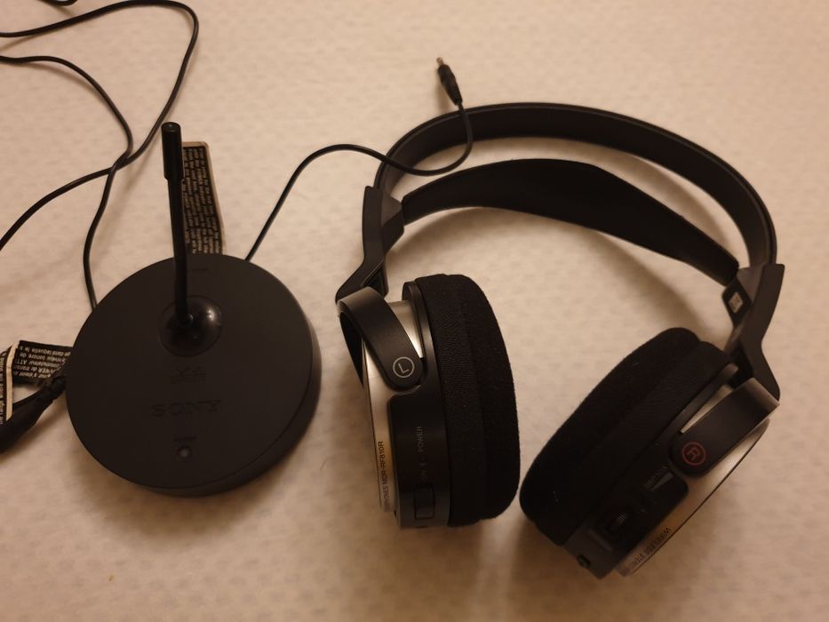 Casti wireless Sony RF810R