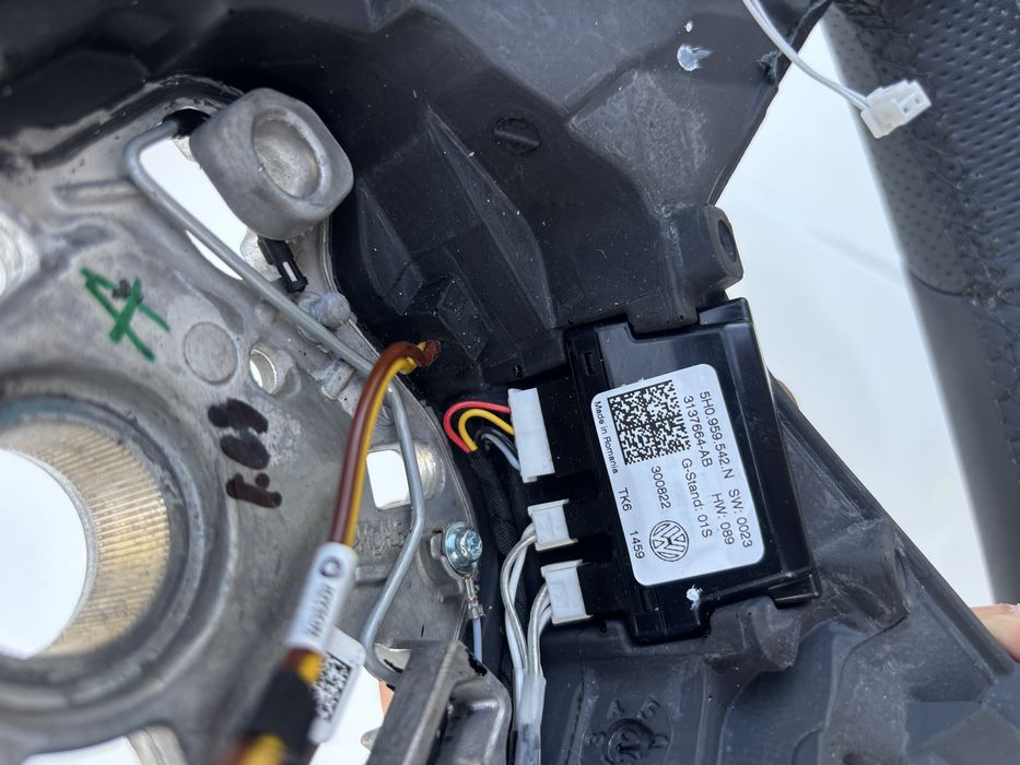 Волан VW Golf 8 T-Roc