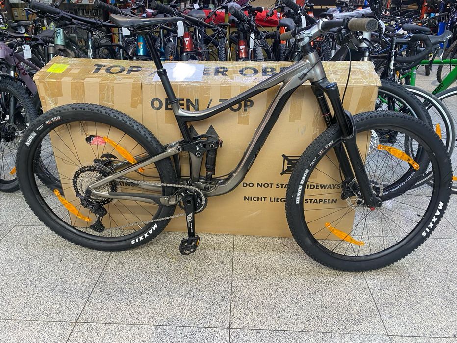 Продам подвес Giant Reign