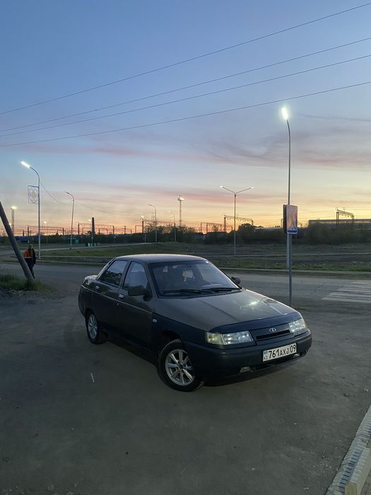 продаю десятку 1999года карбиратор