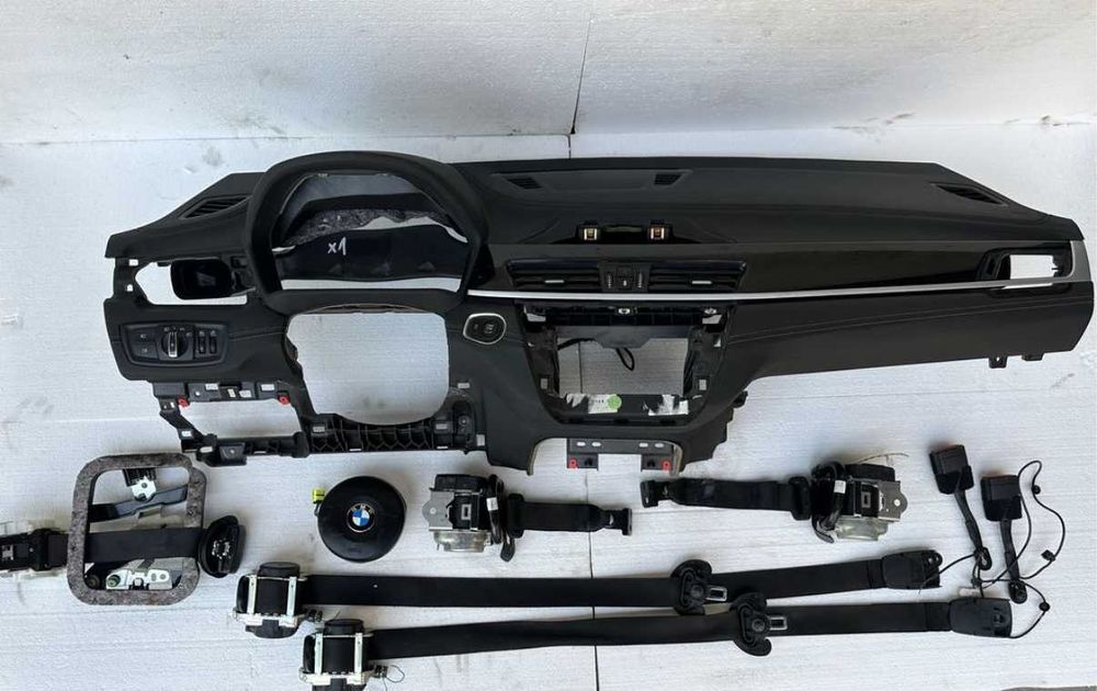 Арматурно табло колани airbag X1 F48 Lift Кожа Оригинал