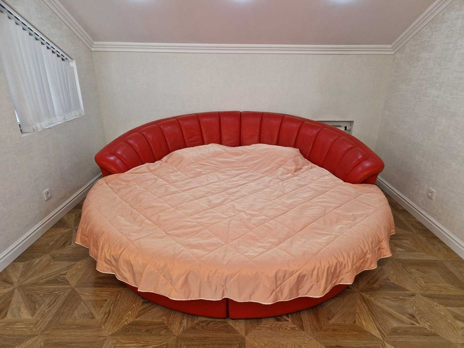 Срочно продам круглую кровать