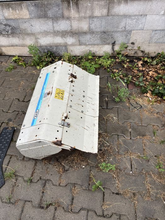 Freza motocultor , pompa apa, remorca