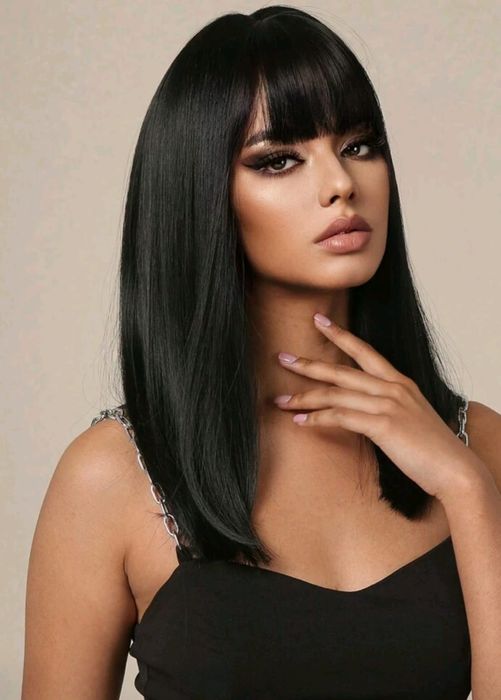 Peruca tunsoare bob lung