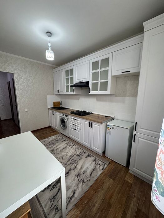 Сдам 1 ком кв на батысе