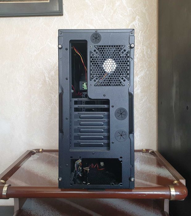 Компютърна кутия Cooler Master SILENCIO 550