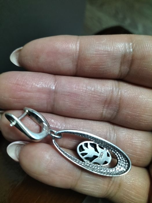 Продам серьги серебро 925 проба