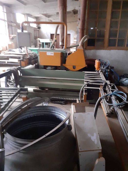 Вайнинг машина за дървена дограма