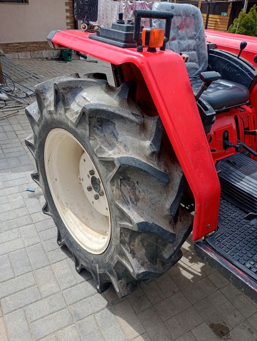 Tractor japonez yamnar FX 265