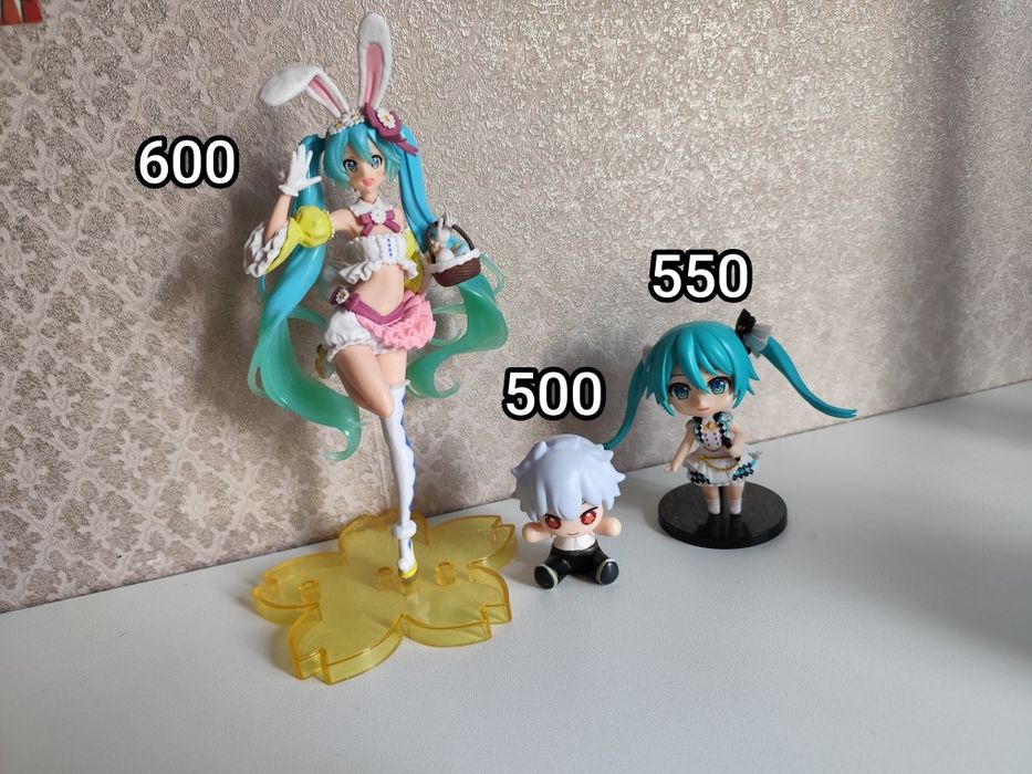 продам аниме фигурки