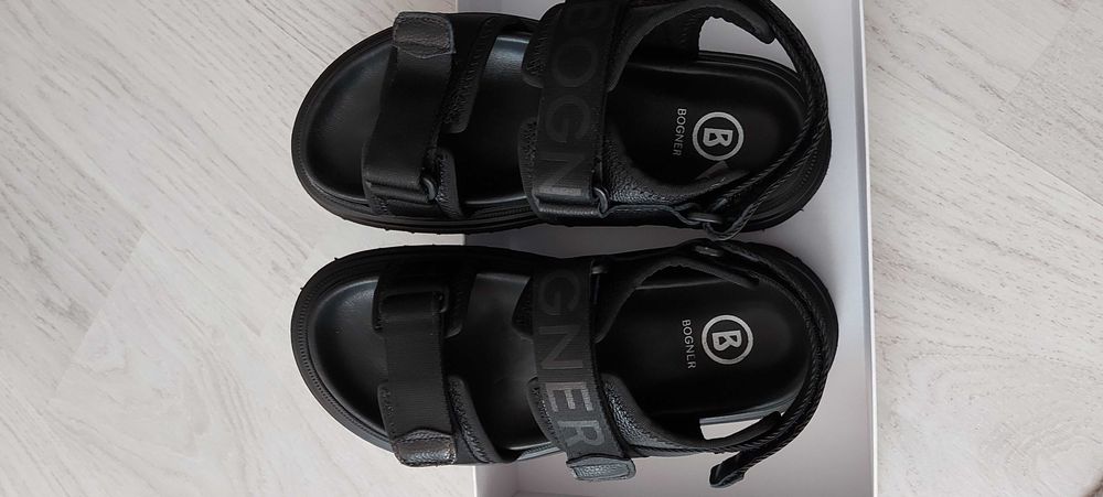 SANDALE BOGNER ORIGINALE made in italy. numar 41.