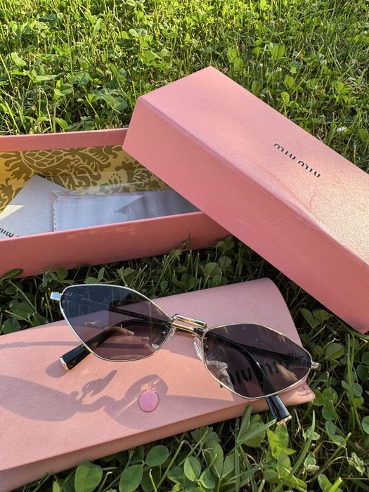 Ochelari de soare Miu Miu