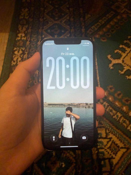 Айфон 12 идеално