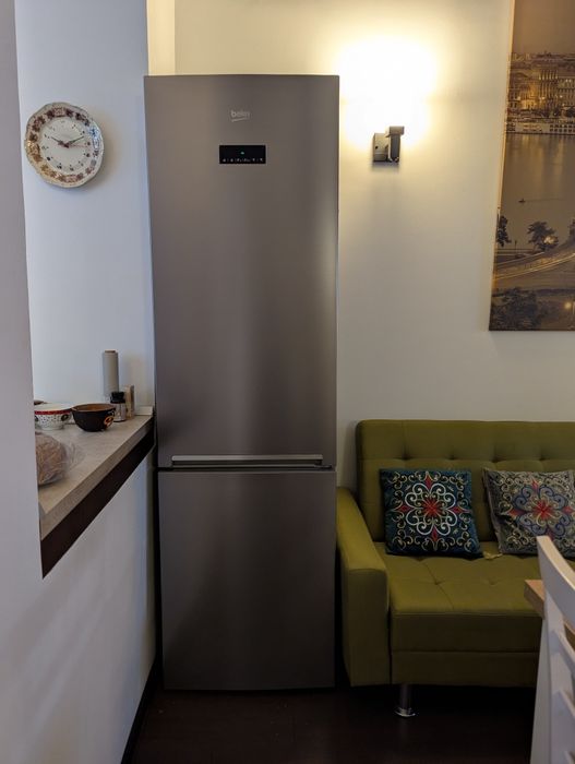 Combina frigorifica Beko gri antracit