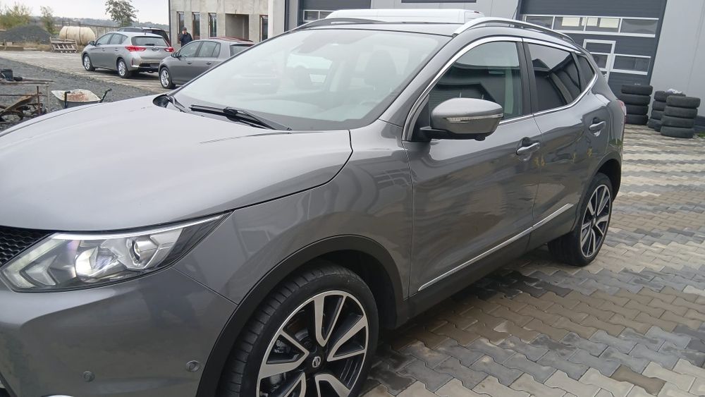 Vind Nissan Tekna 4×4 1.6 Dizel