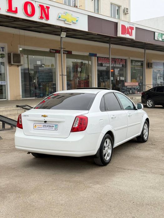 Срочна жентра 3позиця автомат 2020 га 2021 сотилади