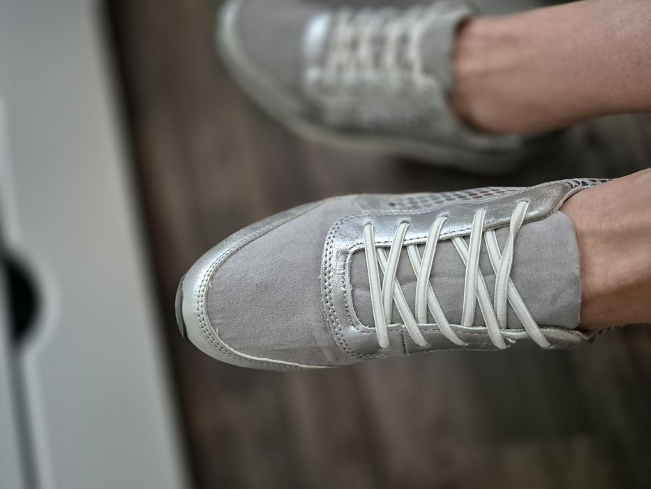 Сникърси Тамарис 41 размер