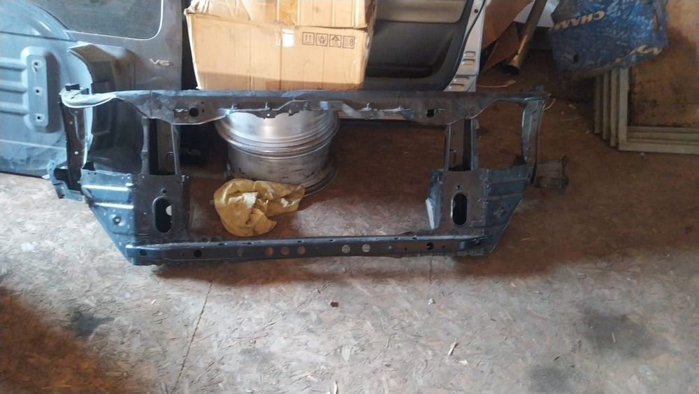 Запчасти,разбор  тойота тундра,