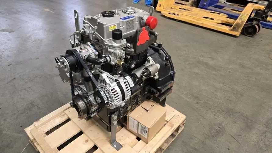 Motor complet Perkins 403J-17 - NOU - Piese motor Perkins