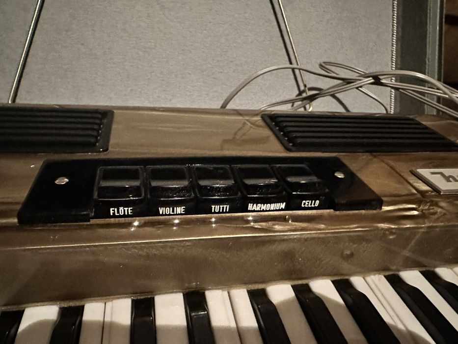 Хармониум Harmona
