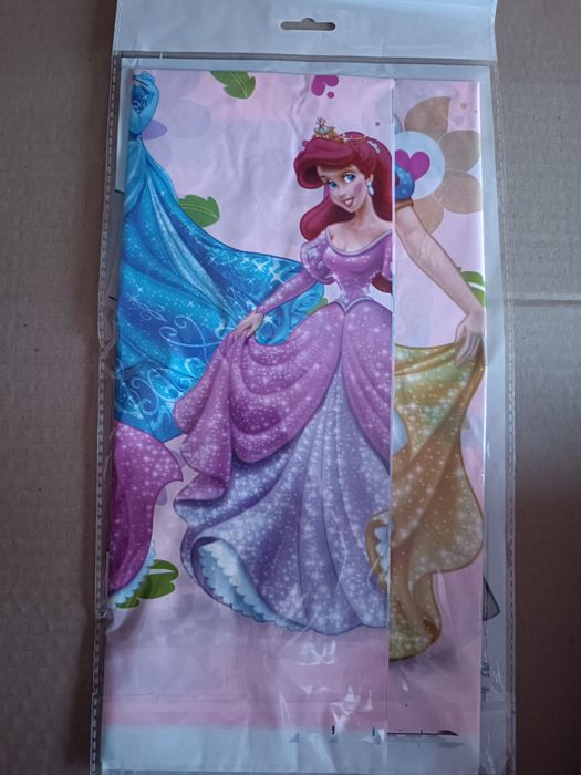 Скатерть для праздничного стола