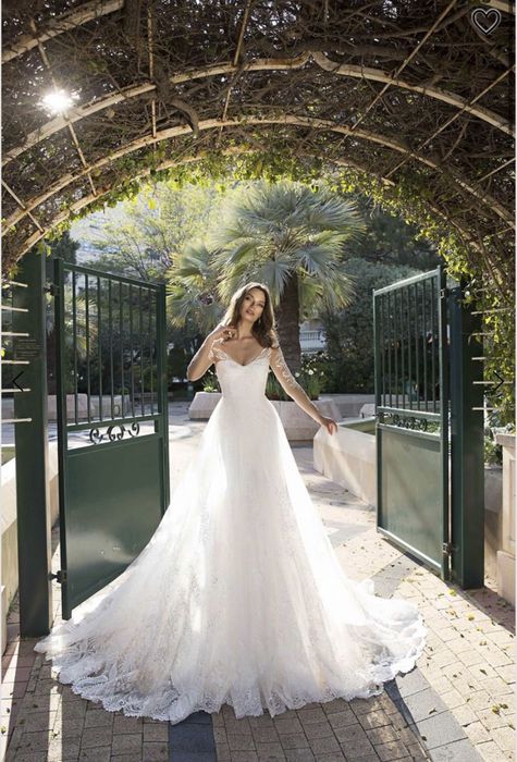 Rochie de mireasa noua
