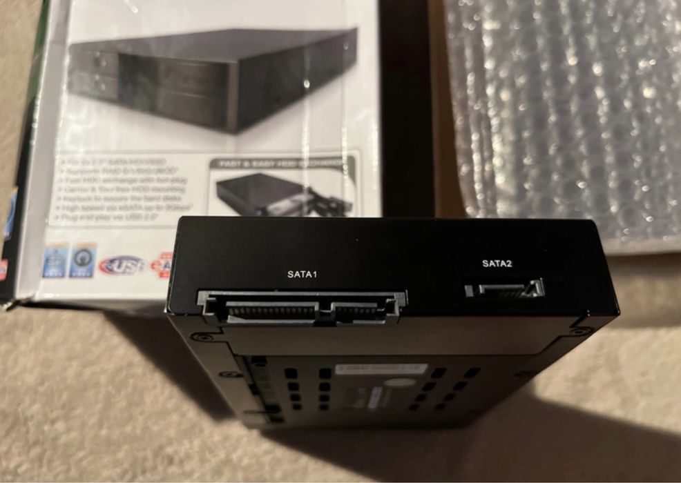 Statie stocare Hard Disk HDD sau SSD Fantec